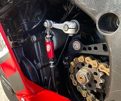 2010 Yamaha YZF - Image 8/10