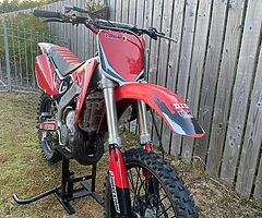 1999 Honda CR - Image 5/6