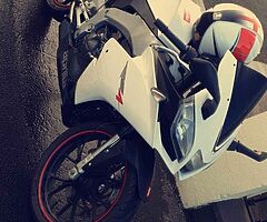 2011 Aprilia RS