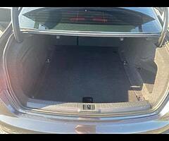 Audi A4 - Image 8/10