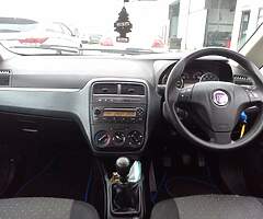 2009 fiat punto - Image 7/9