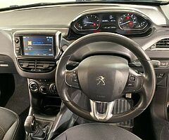 2017 PEUGEOT 208 ACTIVE 1.6 HDI ** EXCELLENT FINANCE PACKAGES AVAILABLE ** - Image 10/10