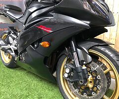 2010 Yamaha YZF-R - Image 8/10