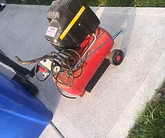 Air Compressor And Bench Saw - Image 4/5