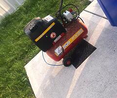 Air Compressor And Bench Saw - Image 5/5