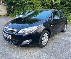 2011 Vauxhall ASTRA 1.6 115 BHP EXCLUSIVE 5DR✅ - Image 2/10