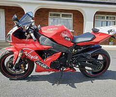 2002 Yamaha YZF-R