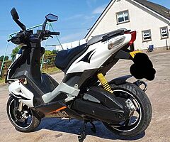 2005 Aprilia SR - Image 7/7