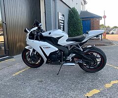 2012 Honda CBR - Image 3/7