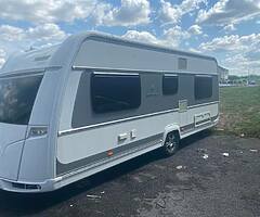 Caravan - Image 6/8