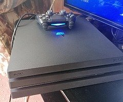 Ps4 pro/controller/games