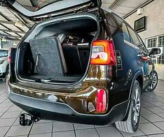 Kia Sorrento - Image 3/6