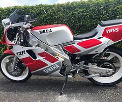 1989 Yamaha Tzr