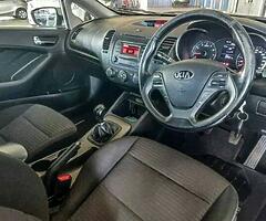 Kia - Image 3/10