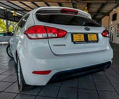 Kia - Image 6/10
