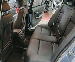 2010 BMW 318i Executive Edition E90 Body type - Image 4/9