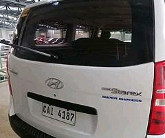2017 Hyundai Grand Starex Super Express 2.5TcI - Image 3/9