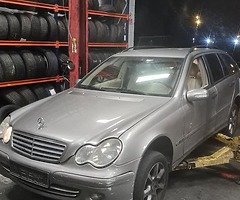 Mercedes Benz C180 kompressor 1.8 petrol 2005