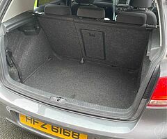 2011 Volkswagen Golf - Image 6/8