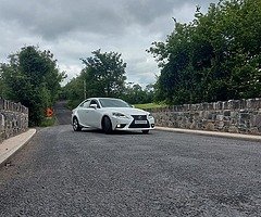 Lexus hybrid is 300h - Image 5/8