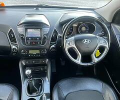 2014 HYUNDAI ix35 EXECUTIVE LOW KMS 135,000 SPOTLESS - Image 8/10