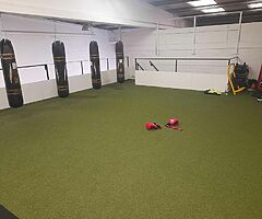 BOX FIT AND BOX HAPPY