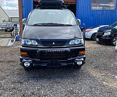 2002 Mitsubishi Space Runner