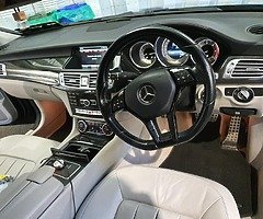 Mercedes Benz CLS 3.0D  V6 - Image 3/8