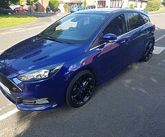2018 Ford Focus - Image 9/9