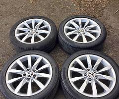 Genuine 17” VW 5x112 alloy wheels