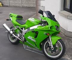 Kawasaki zx7r 1998