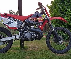 Honda CR 250  2 stroke ⭐
