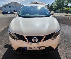 2015 Nissan  Qashqai - Image 4/10