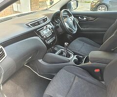 2015 Nissan  Qashqai - Image 7/10