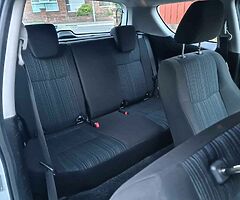 2013 Suzuki Swift - Image 4/6