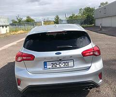 Ford Focus st line 1.5 Diesel￼ - Image 3/7