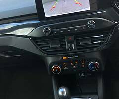 Ford Focus st line 1.5 Diesel￼ - Image 6/7