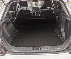 Hyundai Kona 1.6 diesel Commercial - Image 5/10