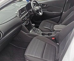 Hyundai Kona 1.6 diesel Commercial - Image 10/10