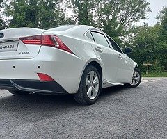 Lexus is300h hybrid - Image 7/7