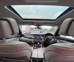 BMW 520D 2011 - Image 5/10