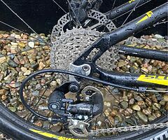 Scott 24” kids mountain bike