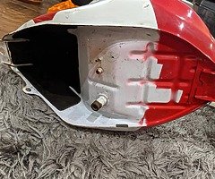 Honda NSR250 MC28 SE fuel tank