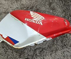 Honda NSR250 MC28 SE fuel tank - Image 4/4