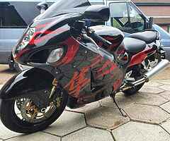 Suzuki GSX1300R HAYABUSA 2007 - Image 6/10