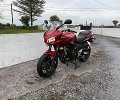 Yamaha fazer 600 fz6 only 12’000 miles