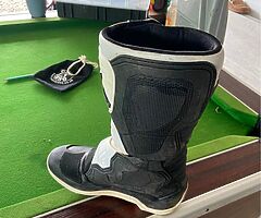 Mx boots alpinestars tech 3s