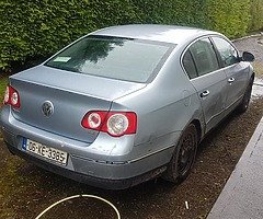 Sold 1.6 petrol Passat - Image 4/4