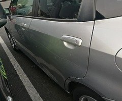 Honda fit automatic 1.4 patrol - Image 4/6