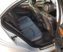 2019 Mercedes-Benz E-Class - Image 3/5